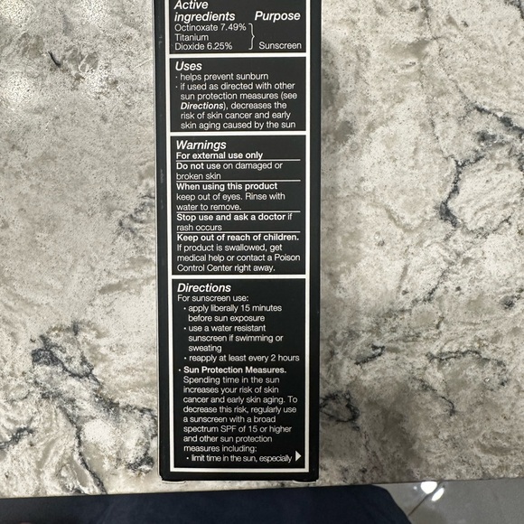 NARS Pure Radiant Tinted Moisturizer - NEVER OPENED LIGHT 1 Finland - Picture 3 of 5